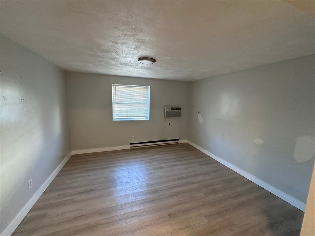 20 Hysil Avenue #3 - Photo 5 of 9