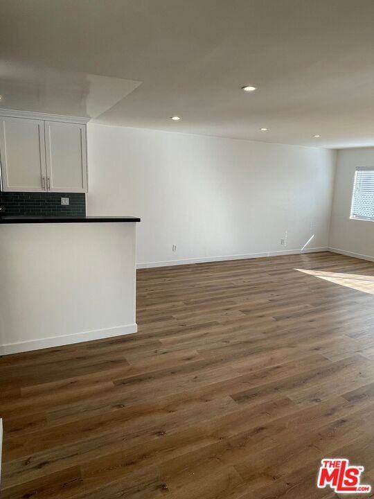 649 Cross Ave - Photo 5 of 22