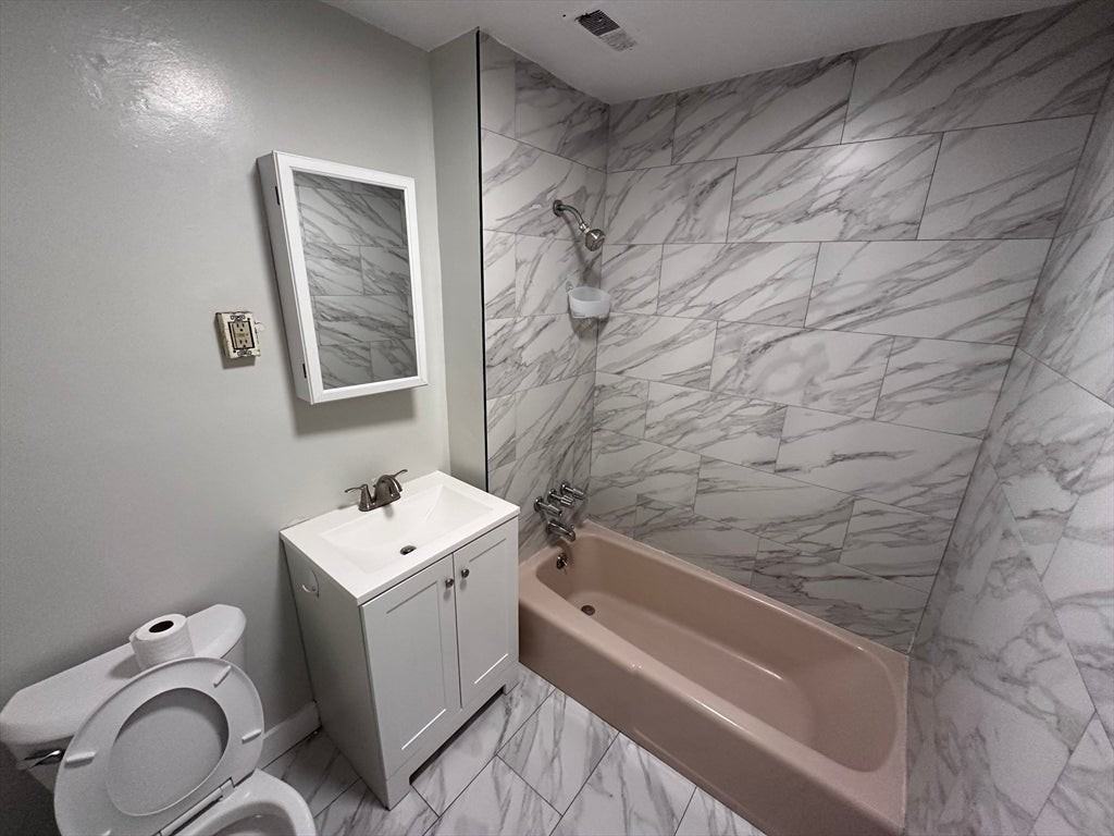 20 Hysil Avenue #9 - Photo 7 of 9