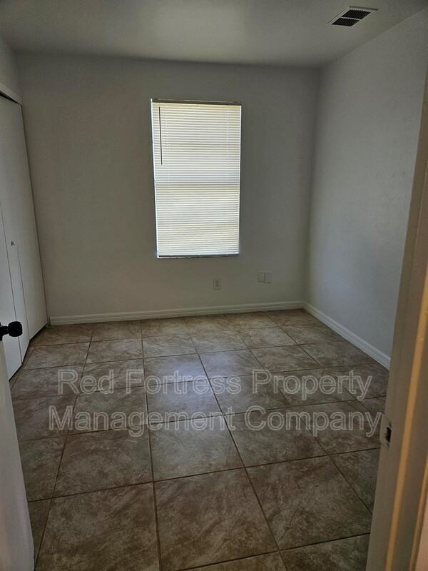 3718 15th St W - Photo 7 of 11
