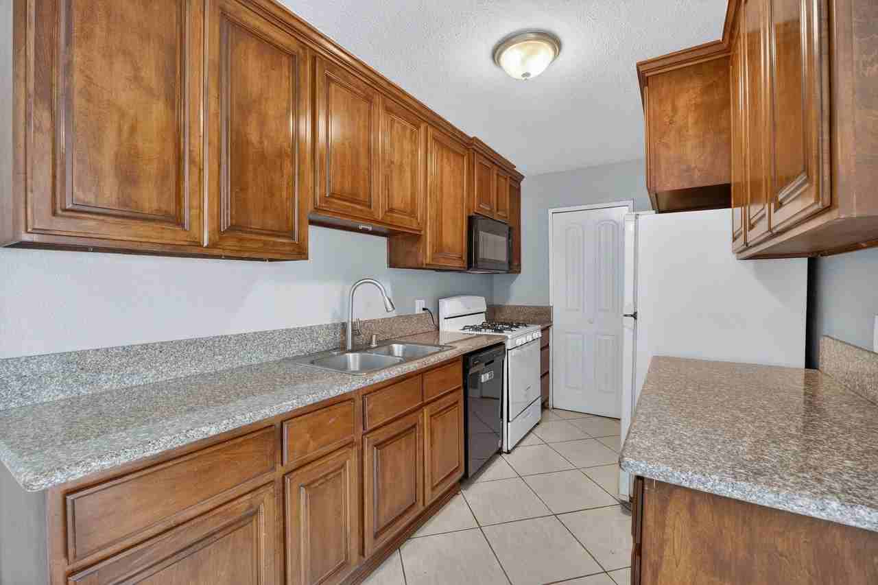 3454 Del Sol Blvd #F - Photo 5 of 13