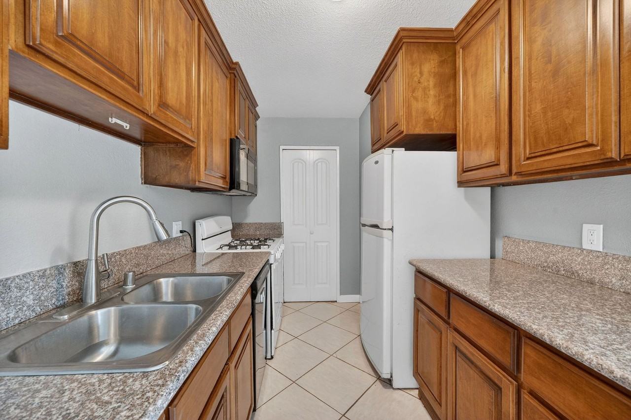 3454 Del Sol Blvd #F - Photo 6 of 13