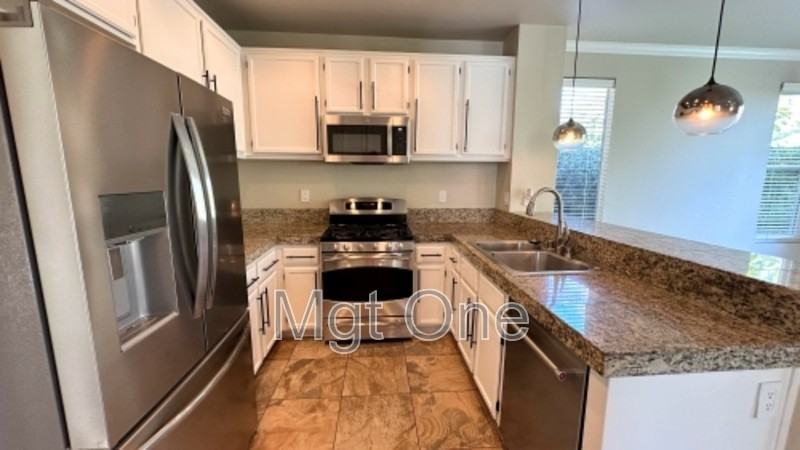 4988 Copper Rd - Photo 2 of 26