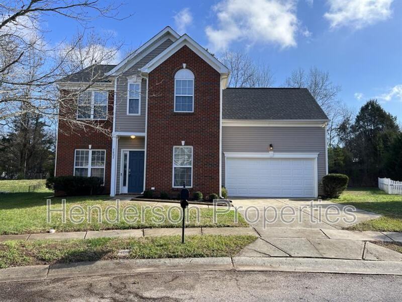 7802 Rolling Meadows Ln - Photo 4 of 26