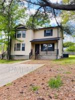 featured image of 206 Reeves St #UNITB