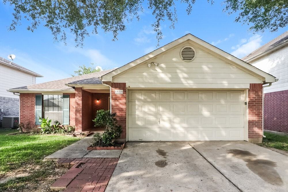 6618 Sutton Meadows Dr
