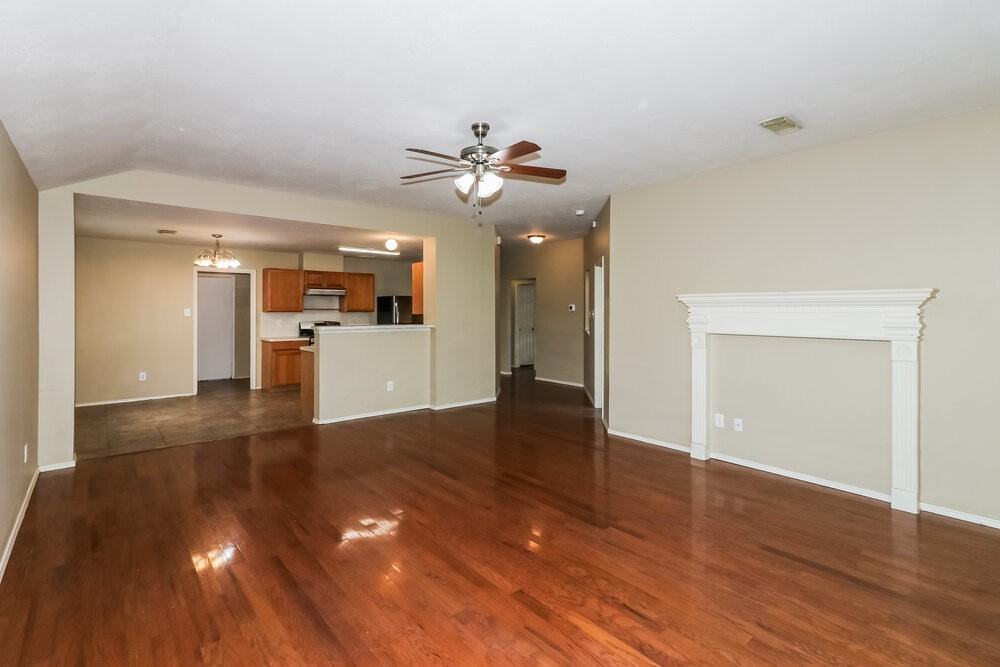 6618 Sutton Meadows Dr - Photo 5 of 16