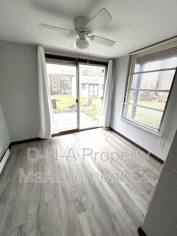 1228 Allegheny Dr #2 - Photo 7 of 10