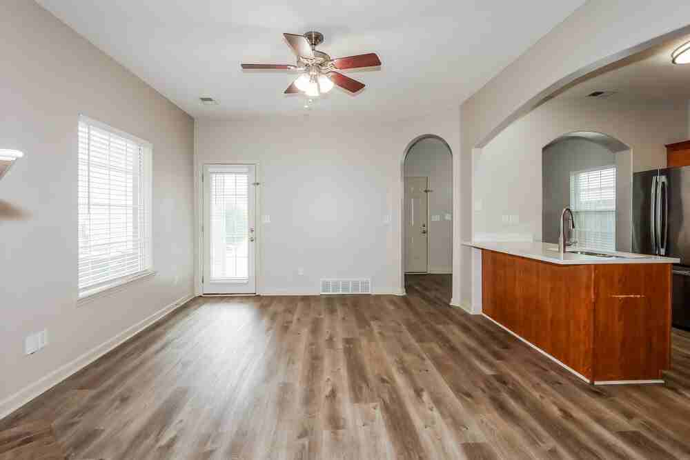 1254 Carlton Ridge Dr - Photo 5 of 17