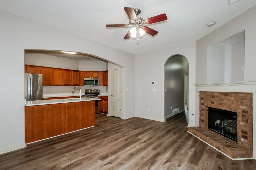 1254 Carlton Ridge Dr - Photo 6 of 17