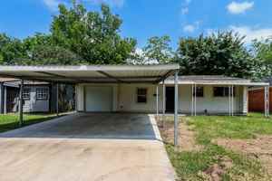 featured image of 11611 Duane St