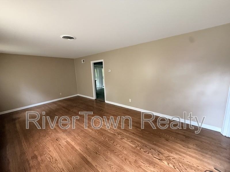 3641 Gillie St - Photo 2 of 18