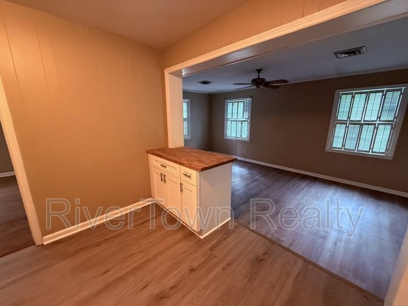 3641 Gillie St - Photo 5 of 18