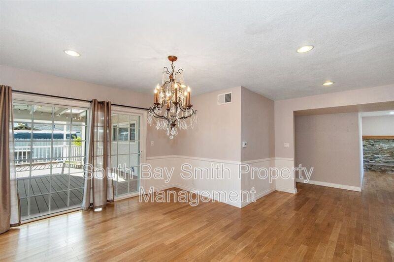 1918 252nd St - Photo 5 of 33