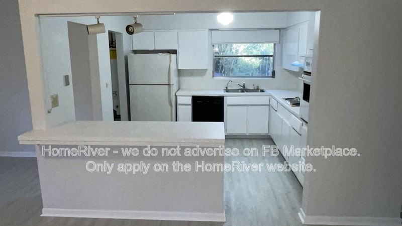 19531 Whispering Pines Rd - Photo 5 of 24