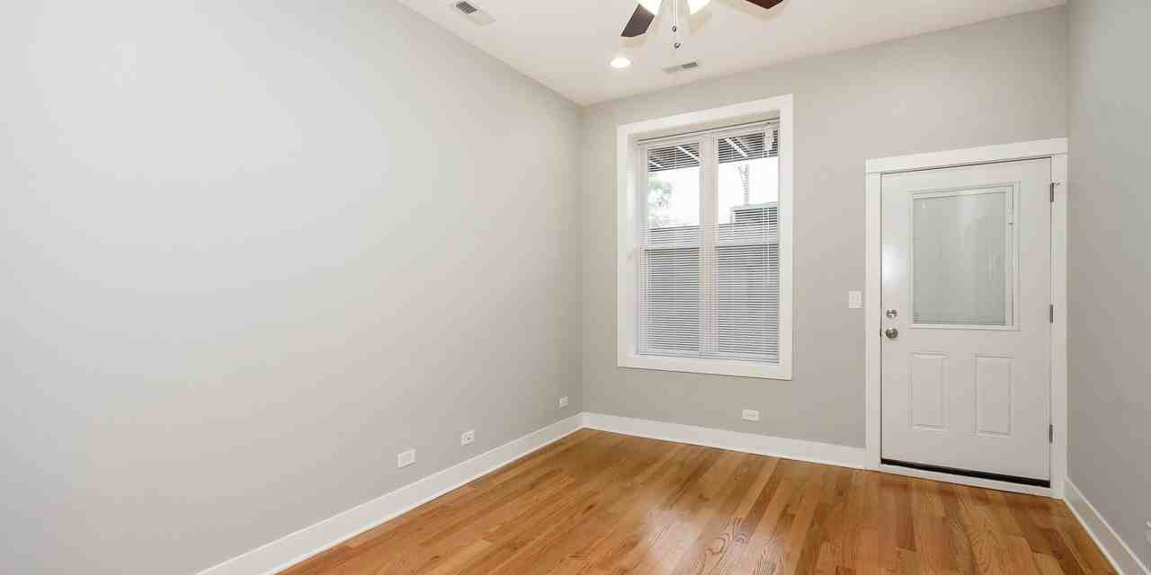 2125 W Chicago Ave - Photo 4 of 13