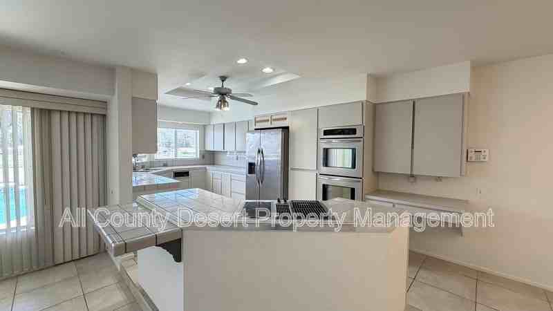 76955 California Dr - Photo 3 of 29