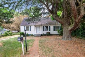 featured image of 819 Boroughbridge Rd