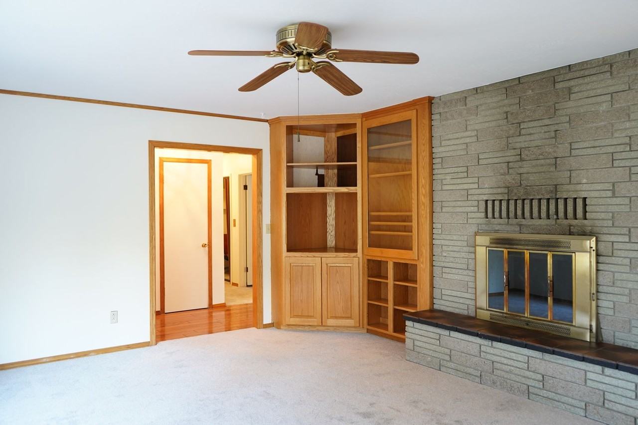 376 Rancho Vista Dr - Photo 5 of 14