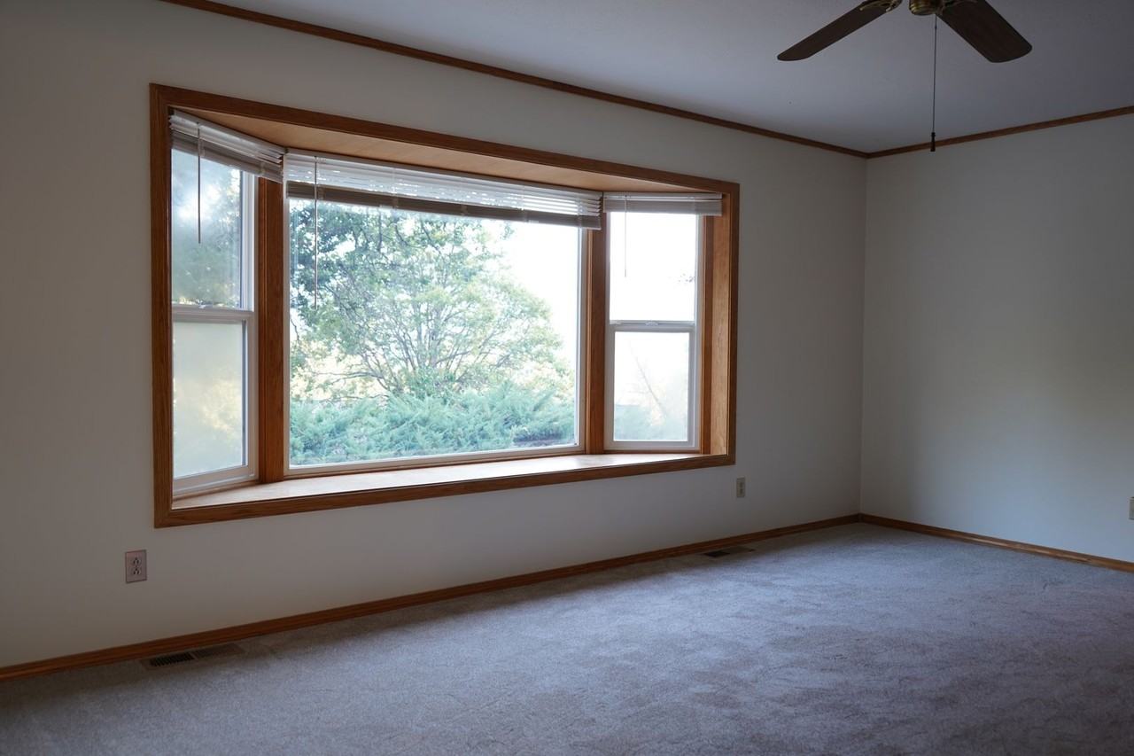 376 Rancho Vista Dr - Photo 6 of 14