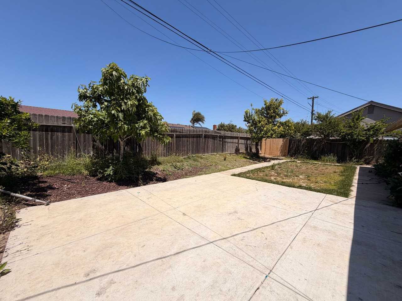 817 W Williams St - Photo 7 of 8