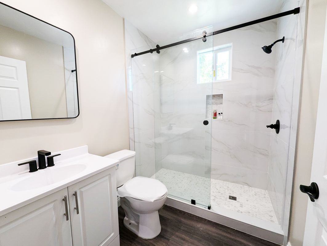 410 N 5th St - Photo 7 of 8