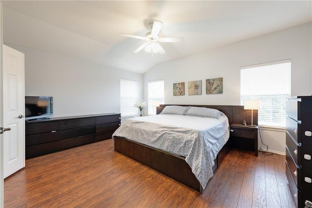 10717 Kilkee Cv - Photo 5 of 36