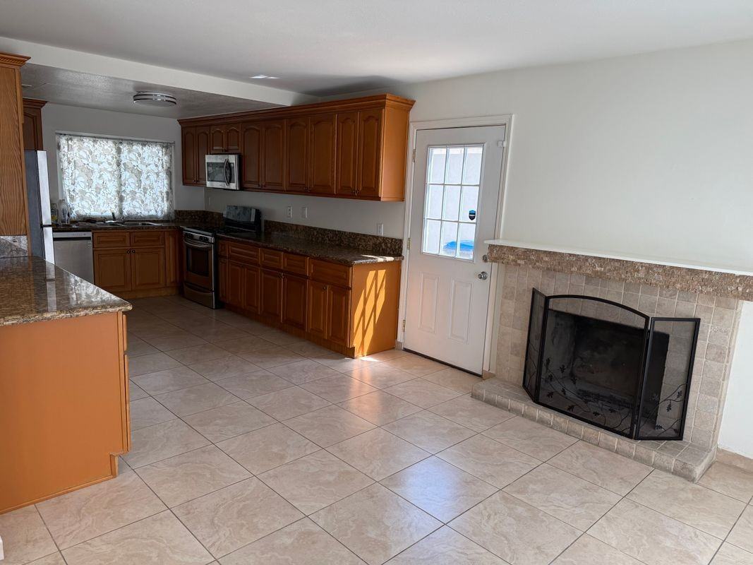 5867 Cape Horn Dr - Photo 5 of 8