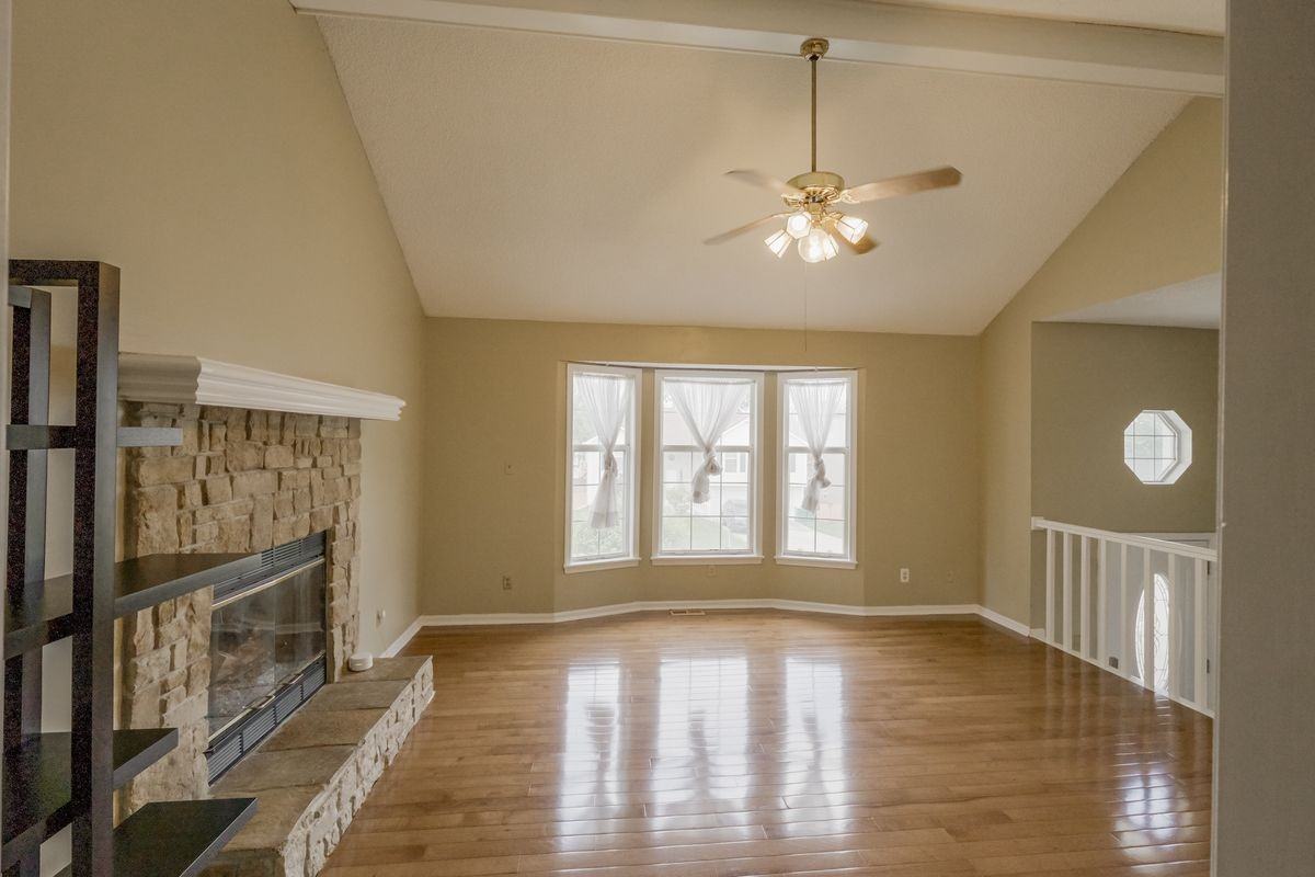 10725 Cleveland Ave - Photo 3 of 15