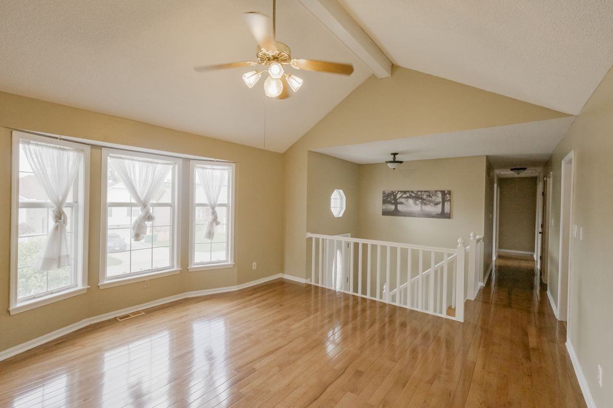 10725 Cleveland Ave - Photo 4 of 15