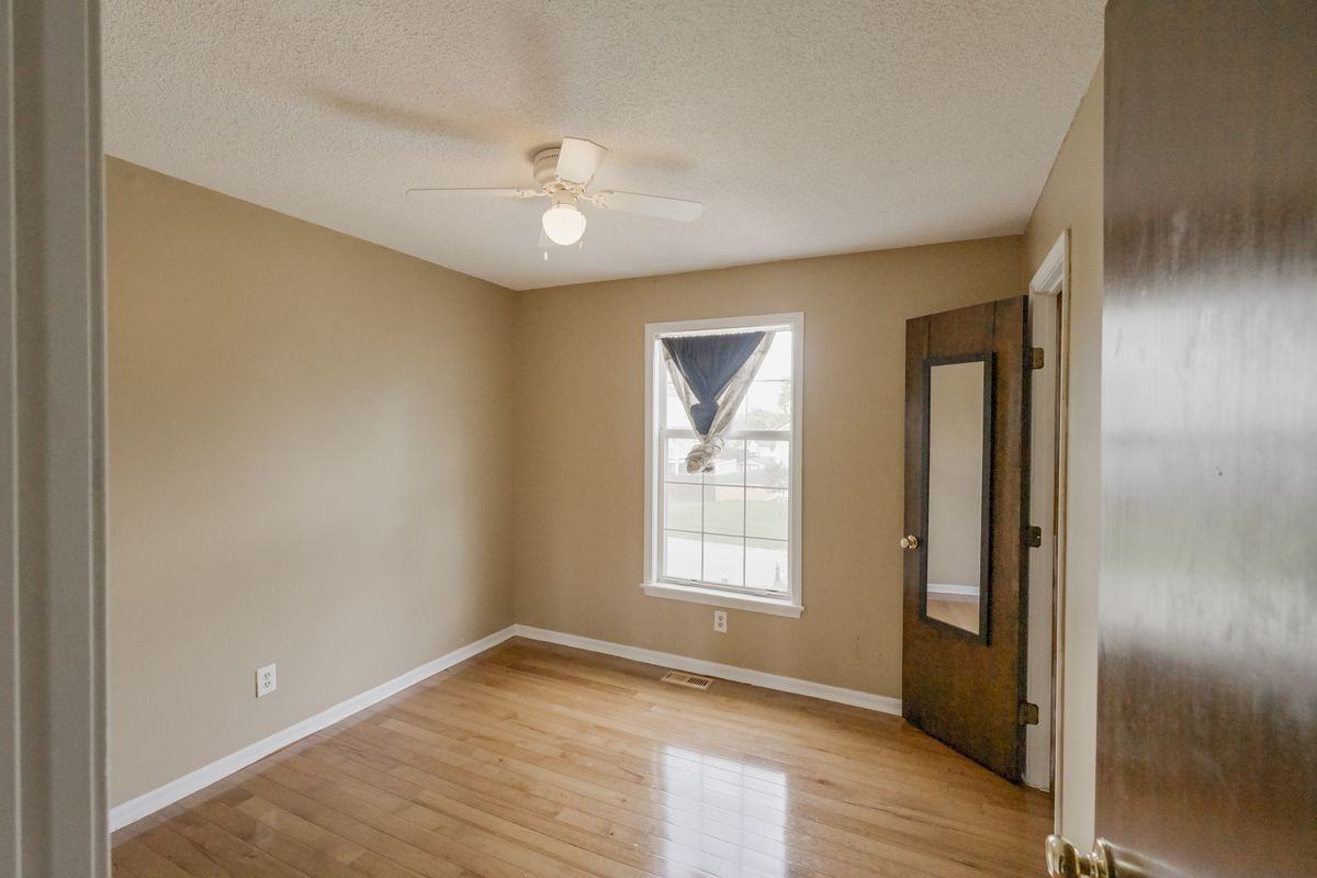 10725 Cleveland Ave - Photo 7 of 15