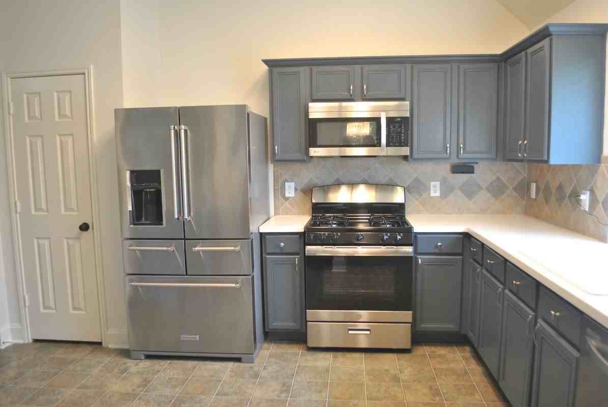 4903 Lake Catherine Ct - Photo 2 of 4