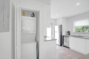 625 Ne 13th Ave ##02 - Photo 1 of 1