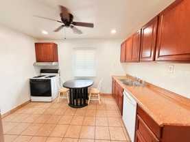 1941 W Sherman St - Photo 1 of 1