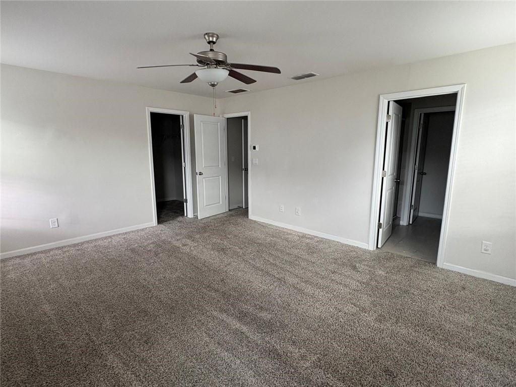 1472 Villageside Ct - Photo 7 of 37