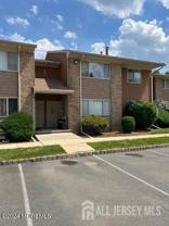 405 Cynthia Ct - Photo 1 of 1