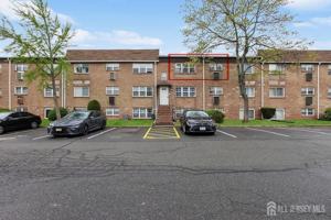 featured image of 396 College Dr