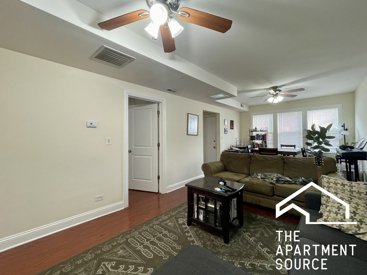 3712 W George St #1R - Photo 4 of 11