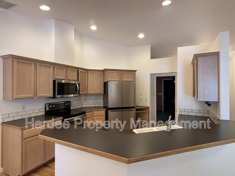 2354 E Mugo St - Photo 3 of 27