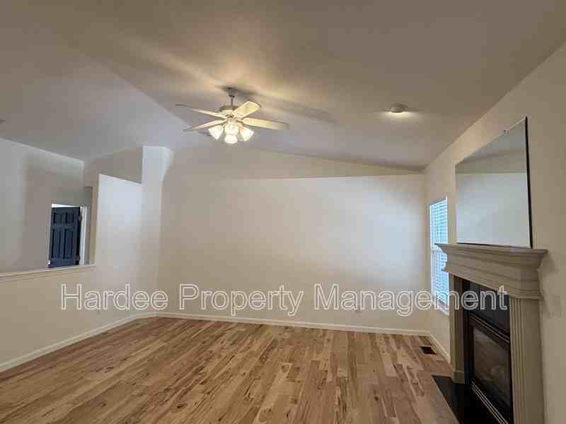 2354 E Mugo St - Photo 7 of 27