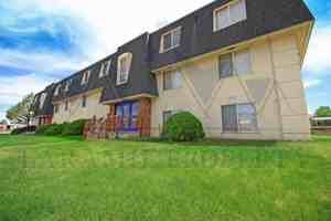featured image of 415 S 26th St #16