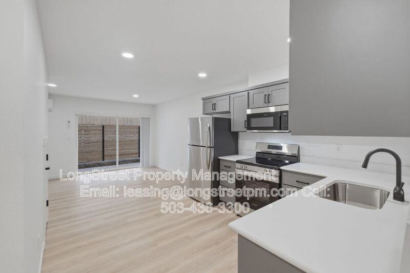 806 S 19th St - Photo 5 of 33
