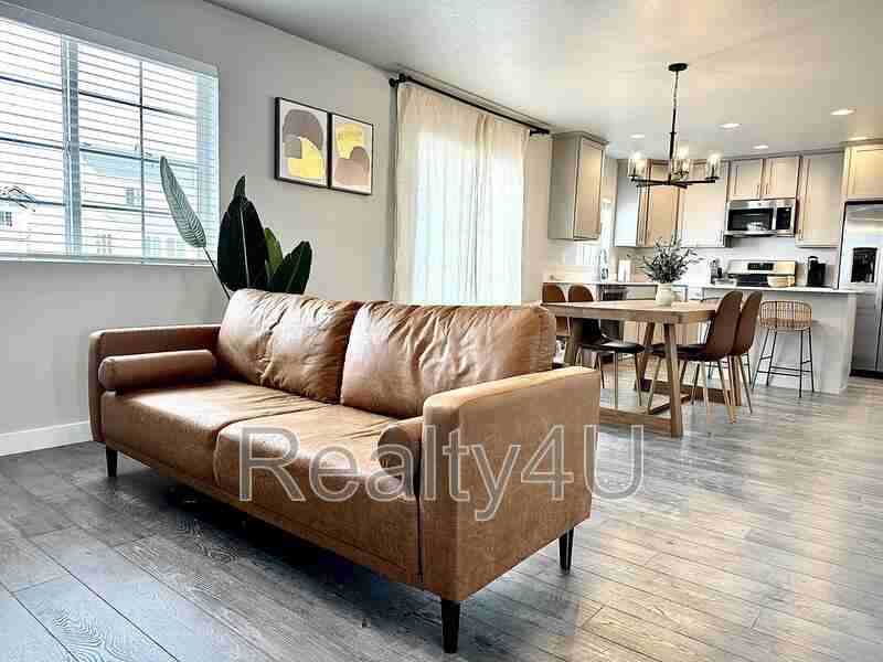 1415 Nwest - Photo 2 of 21