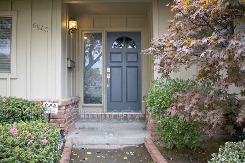 6940 Mcquillan Cir - Photo 3 of 27