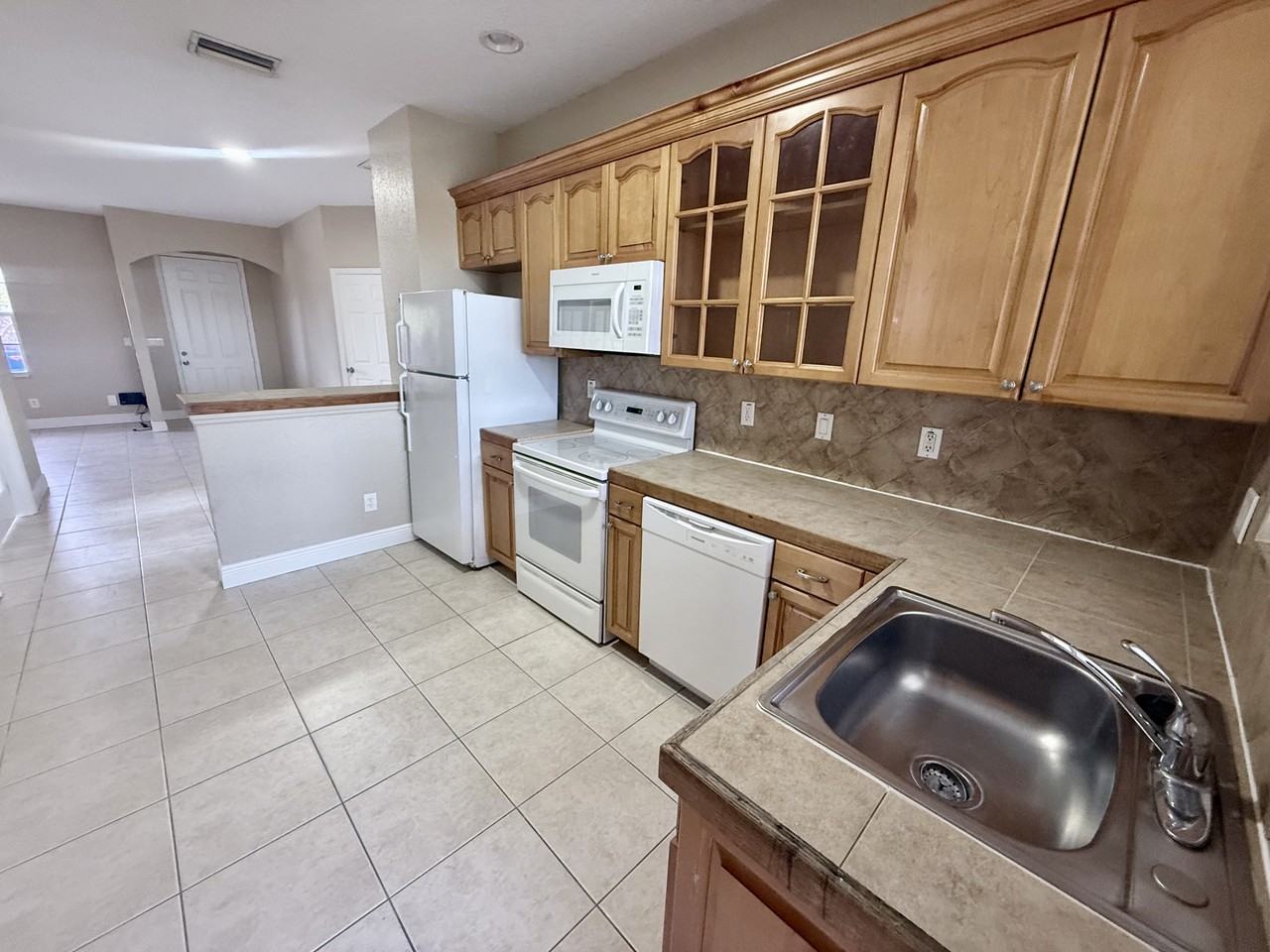 9322 Anita Ave - Photo 2 of 10