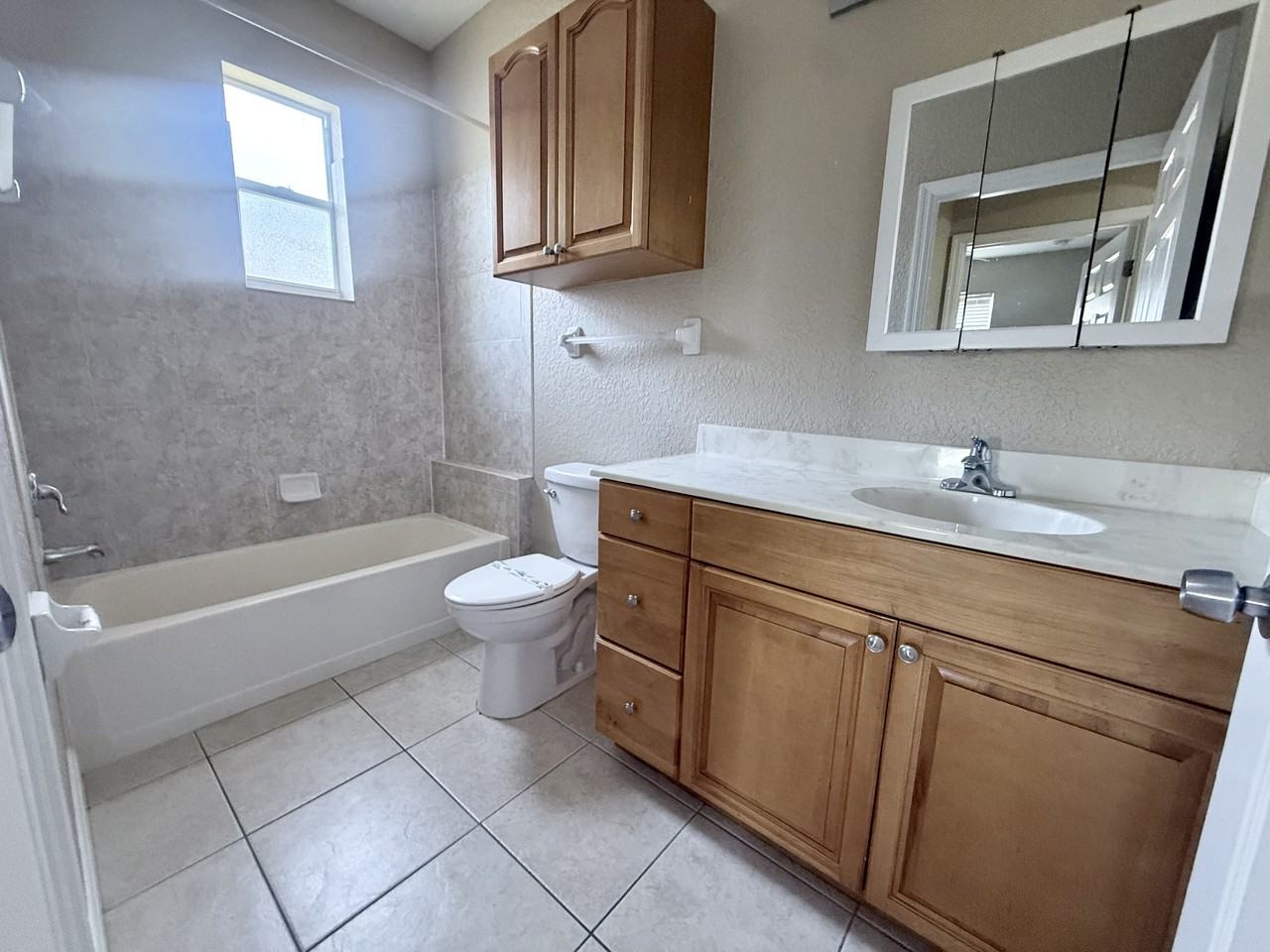 9322 Anita Ave - Photo 4 of 10