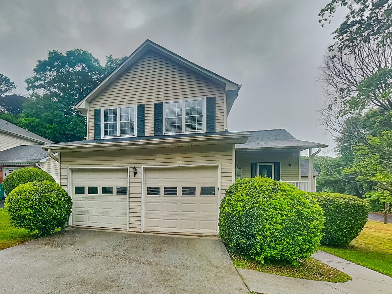 436 Allgood Cir - Photo 2 of 18