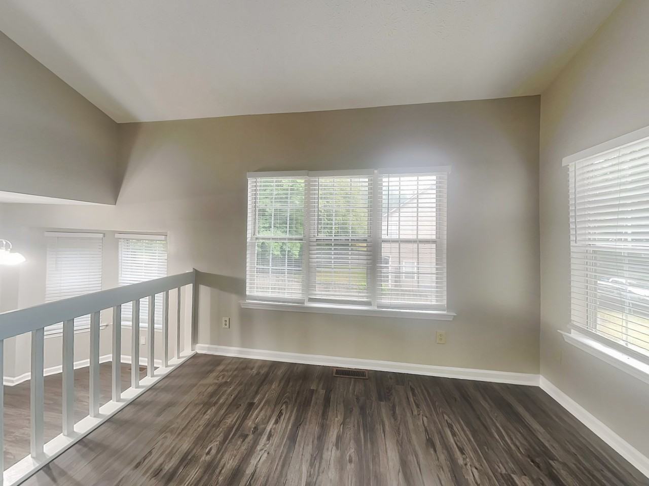 436 Allgood Cir - Photo 4 of 18