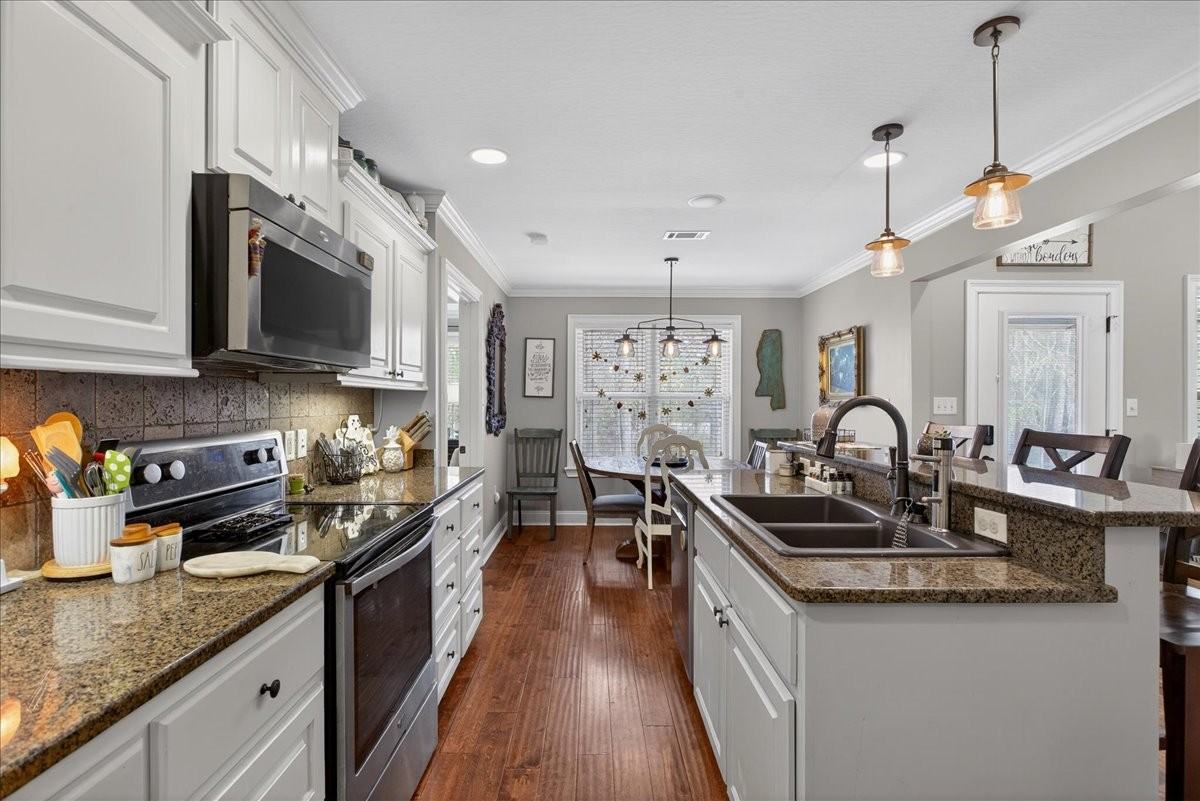 130 Boulder Dr - Photo 6 of 24