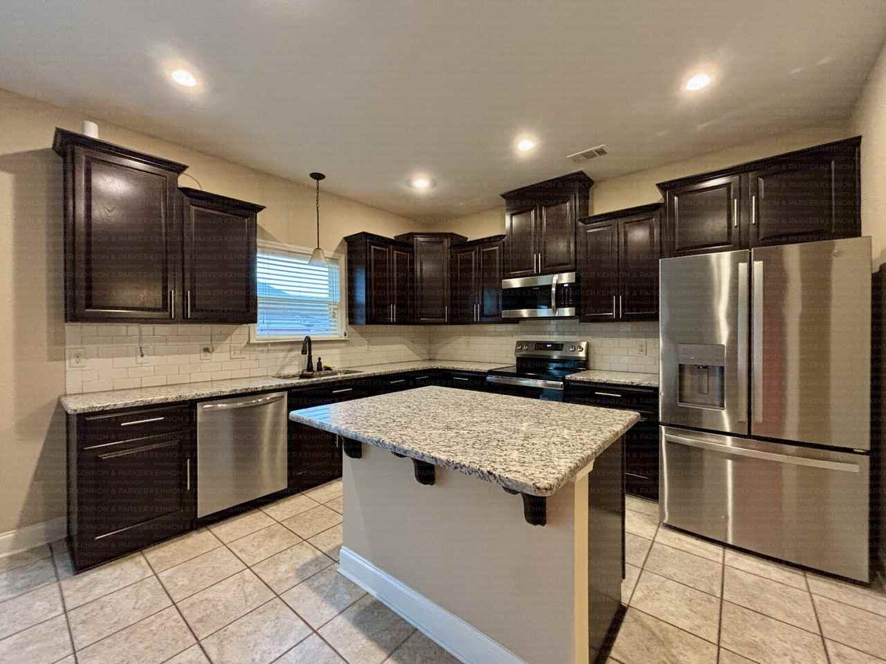7256 Double Pine Dr - Photo 4 of 25